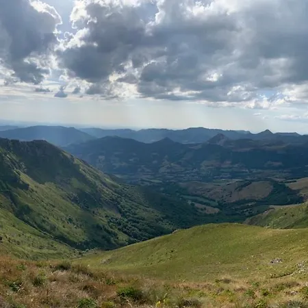 Lioran - Vue Plomb Du Cantal - Terrasse Plein Sud - 5 Pers *