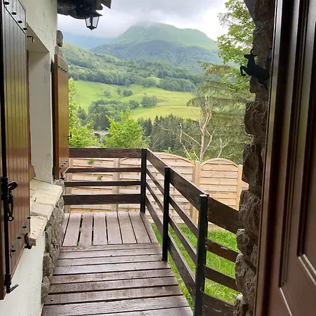 Lioran - Vue Plomb Du Cantal - Terrasse Plein Sud - 5 Pers * Saint-Jacques-des-Blats